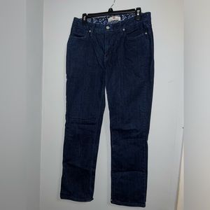 Levi’s straight leg jeans